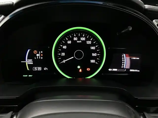 ホンダ シャトル ハイブリッド Z ホンダセンシング 鳥取県 2018(平30)年 8.9万km ホワイトオーキッドパール 純正ナビ/フルセグ/CD/DVD/BT/バックカメラ・ETC/ホンダセンシング/レーンキープアシスト/レーダークルーズコントロール/ハーフレザーシート/ドライブレコーダー/LEDヘットライト/フォグライト/純正16インチアルミホイール/パドルシフト/プッシュエンジンスタート/スペアキー/純正フロアマット/ドアバイザー/保証書・取扱説明書