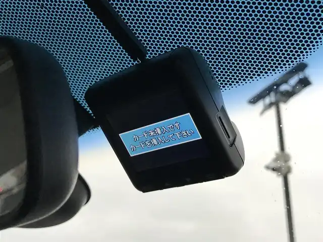 ホンダ シャトル ハイブリッド Z ホンダセンシング 鳥取県 2018(平30)年 8.9万km ホワイトオーキッドパール 純正ナビ/フルセグ/CD/DVD/BT/バックカメラ・ETC/ホンダセンシング/レーンキープアシスト/レーダークルーズコントロール/ハーフレザーシート/ドライブレコーダー/LEDヘットライト/フォグライト/純正16インチアルミホイール/パドルシフト/プッシュエンジンスタート/スペアキー/純正フロアマット/ドアバイザー/保証書・取扱説明書