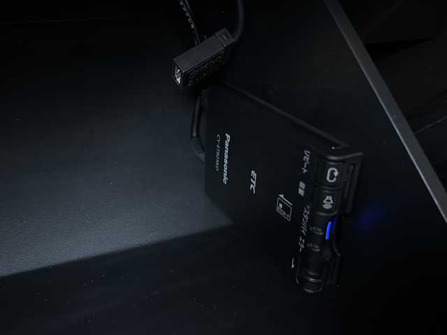 日産 ノート X 佐賀県 2023(令5)年 2万km ガーネットレッド ワンオーナー/純正ナビ/フルセグテレビ/Bluetooth/バックカメラ・全方位カメラ/オートライト/オートエアコン/プッシュスタート/衝突軽減システム/クルーズコントロール/スマートキー/オートブレーキホールド/ETC/純正フロアマット/クリアランスソナー/ステアリングリモコン/取扱説明書/保証書