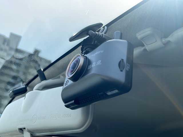 スズキ ジムニー ランドベンチャー 長野県 2016(平28)年 3.8万km パールホワイト ４WD　/AM/FM/CD　/USB入力端子　/ドライブレコーダー　/ステアリングスイッチ　/シートヒーター　/電動格納ミラー　/LEDヘッドライト　/衝突軽減システム　/横滑り防止　/サマータイヤ車載
