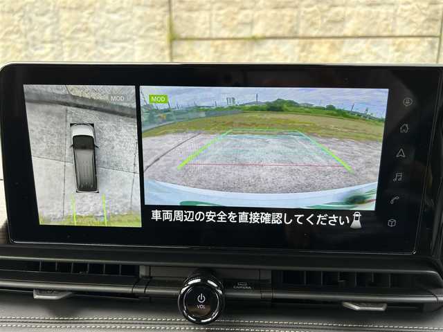 日産 セレナ e－パワー ハイウェイスター V 長崎県 2023(令5)年 1.1万km プリズムホワイト 純正メーカーナビ/　(フルセグTV BT Apple Car Play USB HDMI)/アラウンドビューモニター/バックカメラ/両側パワースライドドア/ビルドインETC2.0/オートホールド/インテリジェントクルーズコントロール/LEDヘッドライト/オートライト/純正16インチアルミホイール/インテリジェントルームミラー/インテリジェントエマージェンシーブレーキ/ブラインドスポットモニター/車線逸脱警報/標識検知支援/駐車支援/先行車発進お知らせ機能/置くだけ充電/スマートキー/スペアキー×1/保証書　取扱説明書