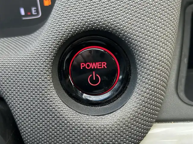 ホンダ フィット e:HEVクロスター 愛媛県 2020(令2)年 2.1万km プレミアムクリスタルレッドM ホンダセンシング/プッシュスタート/純正メモリナビ/バックカメラ/ETC/クルーズコントロール/横滑り防止装置/レーンキープアシスト/オートライト/オートマチックハイビーム/コーナーセンサー/アイドリングストップ/ステアリングスイッチ