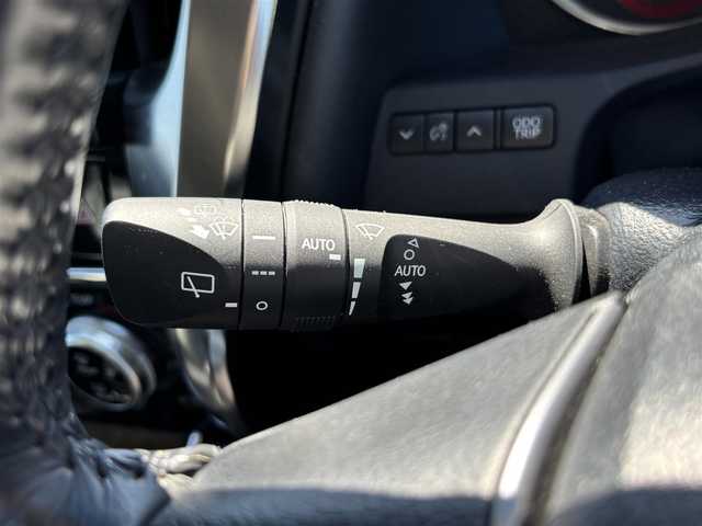 トヨタ ヴェルファイア Z Gエディション 福岡県 2018(平30)年 8.1万km ブラック ワンオーナー/トヨタセーフティセンス/サンルーフ/純正12.1型後席ディスプレイ/純正10型ナビ/（BT/フルセグ/DISC/SD/SDREC/AM/FM）/Bカメラ/両側パワースライドドア/レーダークルーズコントロール/LEDヘッドライト/オートライト/オートマチックハイビーム/革シート/DN席パワーシート/シートメモリー/DN席エアシート/DN席シートヒーター/ステアリングヒーター/純正18インチAW/USB入力端子/HDMI入力端子/横滑り防止装置/コーナーセンサー/レーンキープアシスト/盗難防止装置/衝突軽減システム/スマートキー/ETC2.0/保証書/取扱説明書