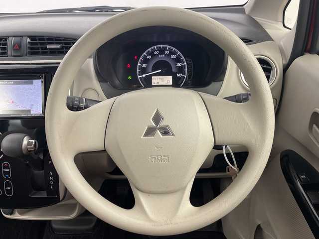 三菱 ｅＫワゴン M e－アシスト 埼玉県 2016(平28)年 4.8万km レッドメタリック 社外メモリナビ/　（フルセグＴＶ／ＢＴ／ＵＳＢ／ＤＶＤ／ＣＤ）　/運転席シートヒーター　/衝突被害軽減ブレーキ　/横滑り防止措置　/アイドリングストップ　/タッチパネルオートエアコン　/ドアバイザー　/フロアマット