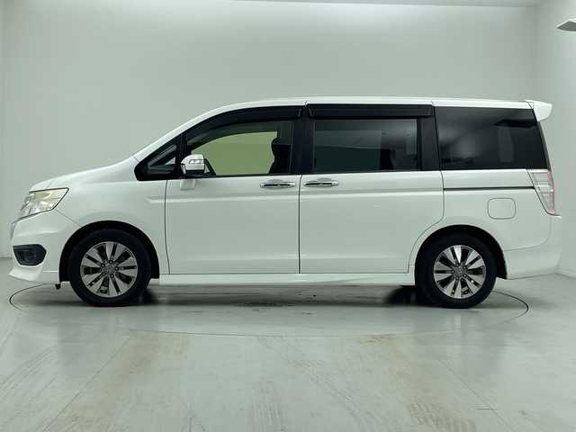ホンダ ステップワゴン スパーダ Z 愛知県 2014(平26)年 14.7万km ホワイトオーキッドパール
