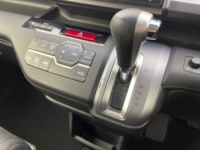 ホンダ ステップワゴン スパーダ Z 愛知県 2014(平26)年 14.7万km ホワイトオーキッドパール