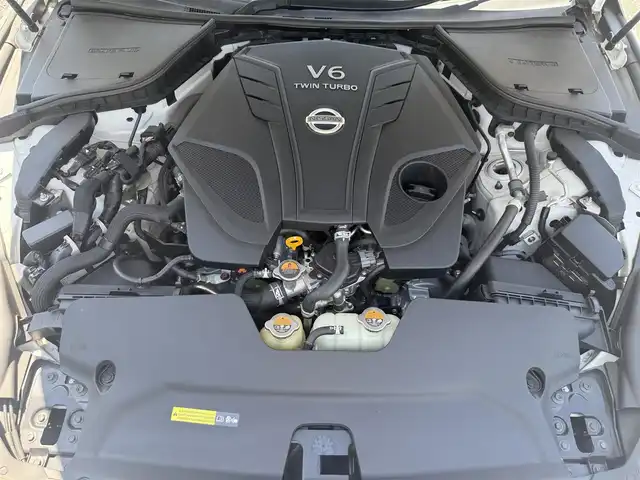 日産 スカイライン 400R 兵庫県 2020(令2)年 5.1万km パール 純正ナビ/フルセグTV/全方位モニター/ETC/ドライブレコーダー/レーダークルーズコントロール/ステアリングリモコン/黒レザーシート/パワーシート/シートヒーター/純正19インチAW/LEDヘッドライト/スマートキー