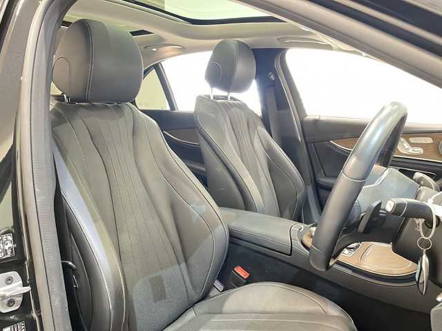 メルセデス・ベンツ Ｅ４５０ 4マチック エクスクルーシブ 新潟県 2019(令1)年 4.1万km オブシディアンブラック エクスクルーシブパッケージ/・パノラミックスライディングルーフ/・Burmesterサラウンドサウンドシステム/・シートベンチレーター/レーダーセーフティパッケージ/・アクティブディスタンスアシスト・ディストロニック/・アクティブレーンチェンジングアシスト/・アクティブエマージェンシーストップアシスト/・アクティブブレーキアシスト/・アクティブブラインドスポットアシスト/・360°カメラシステム/・パークトロニック/・アクティブパーキングアシスト/ヘッドアップディスプレイ/12.3インチコックピットディスプレイ/・ナビゲーションシステム/・TV/BT/USB/メモリ付パワーシート/シートヒーター/ETC/ドライブレコーダー/電動リアゲート