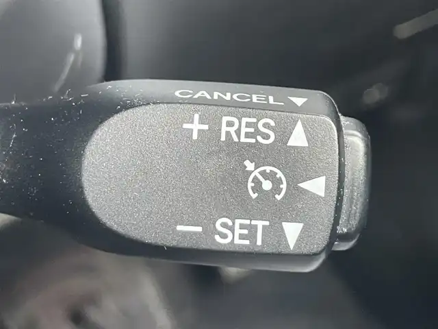 レクサス ＲＸ 270 バージョンS 大阪府 2011(平23)年 14.4万km ホワイトパールクリスタルシャイン 純正ナビ/・Bluetooth/CD/DVD/MD/ワンセグTV/AUX/　ラジオ/主要装備/・クルーズコントロール/・衝突軽減システム/・横滑り防止装置/・サイドバックカメラ/・コーナーセンサー/・HUD/・合皮シート/・パワーシート/メモリー機能付き/・シートヒーター/・キセノンヘッドライト/・純正フロアマット/・純正アルミホイール/・ダブルサイドエアバック+カーテンエアバック