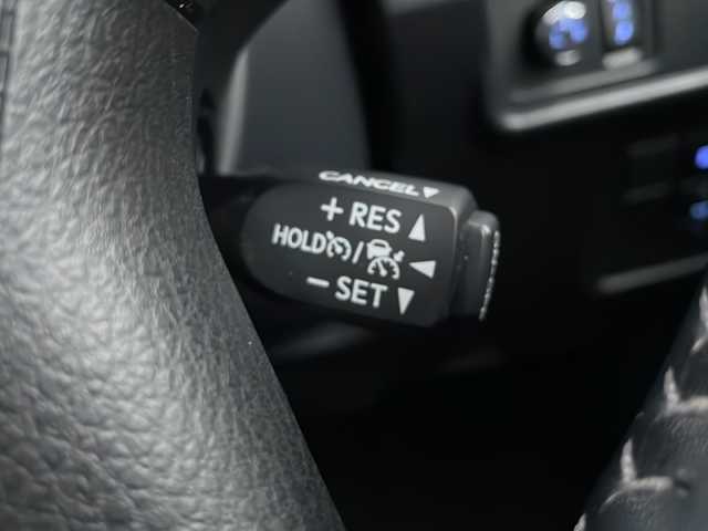 トヨタ ランドクルーザー プラド TX Lパッケージ 香川県 2021(令3)年 4.3万km ホワイトパールクリスタルシャイン Toyota Safety Sense/・プリクラッシュセーフティシステム/・レーンディパーチャーアラート/・オートマチックハイビーム/・レーダークルーズコントロール/・ロードサインアシスト/ディーラーオプション9インチナビ/→フルセグ/CD/DVD/Bluetooth/バックカメラ/サンルーフ/ブラックレザーシート/前席シートヒーター/ベンチレーション/MTモード付AT/LEDオートライト/LEDフォグランプ/革巻きステアリング/ステアリングリモコン/横滑り防止装置/盗難防止装置/純正ドライブレコーダー/ビルトインETC2.0/プッシュスタート/スマートキー