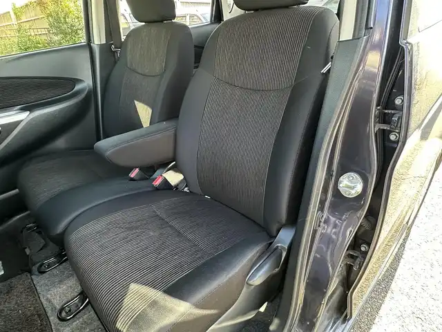 日産 デイズ ハイウェイスターJ 東京都 2013(平25)年 4.3万km プレミアムパープルP 純正ナビ【Bluetooth】/フルセグテレビ/CD再生可能/電動格納ミラー/純正アルミホイール/純正フロアマット/オートエアコン/ETC/リモコンキー/保証書/取扱説明書