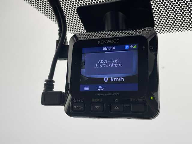 トヨタ アクア S 愛知県 2012(平24)年 4.9万km ホワイトパールクリスタルシャイン 純正７インチSDナビ/シートヒーター/ワンセグ/CD/DVD/Bluetooth/バックカメラ/オートライト/ドライブレコーダー/ETC/ステアリングスイッチ/スマートキー/プッシュスタート/横滑り防止機能/オートエアコン