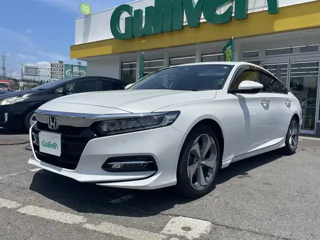 ホンダ アコード EX 神奈川県 2020(令2)年 11.5万km プラチナムホワイトパール サンルーフ/ヘッドアップディスプレイ/純正メモリナビ/（FM・AM・BT・フルセグTV・メモリ・CD）/コーナーセンサー/衝突軽減システム/クルーズコントロール（追従機能有り）/パドルシフト/ブレーキホールド/Econシステム/レザーシート/ヒートシーター/パワーシート（D席メモリーシート）/LEDヘッドライト/オートヘッドライト/フォグランプ/ビルトインETC/純正AW１８インチ/取扱説明書/保証書