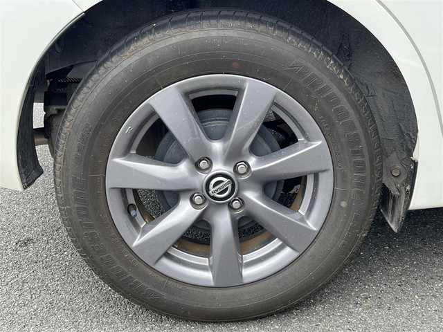 日産 ノート e－パワー X Bアロー 奈良県 2019(令1)年 1.9万km ブリリアントホワイトパール/スーパーブラック 2トーン 純正ナビ(フルセグTV/CD/DVD/AM・FM/BT/AUX)/ETC2.0/前方ドラレコ/クルーズコントロール/インテリジェントエマージェンシーブレーキ/踏み間違い衝突防止アシスト/LDW(車線逸脱警報)/LEDヘッドライト/純正15インチアルミホイール/純正フロアマット/ドアバイザー