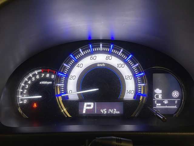 スズキ スペーシア カスタム Z ターボ 新潟県 2017(平29)年 4.6万km クリスタルホワイトP クルーズコントロール/運転席シートヒーター/片側パワースライドドア/アイドリングストップ/オートエアコン/オートライト/純正15インチアルミホイール/ETC/フロアマット/ドアバイザー/ハンドルスイッチ