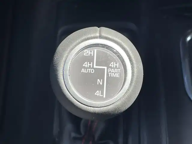 クライスラー・ジープ ジープ ラングラー アンリミテッド ルビコン 滋賀県 2023(令5)年 1.8万km ガンＭ／黒 純正ナビ/(Bluetooth/フルセグ/AM/FM)/衝突軽減ブレーキ/アダプティブクルーズコントロール/ブラインドスポットモニター/Autoハイビーム/LEDオートライト/フォグ/レザーシート/シートヒーター/ステアリングヒーター/センターデフロック/ダウンヒルアシスト/前後ドライブレコーダー/ETC2.0/MT付きAT
