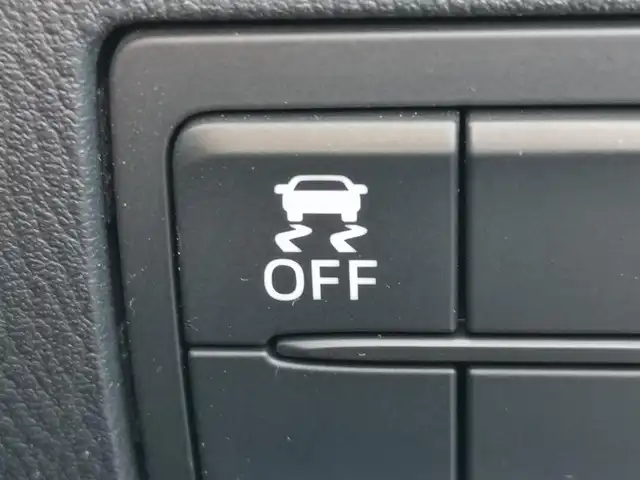 マツダ アクセラ 15S 茨城県 2014(平26)年 5.5万km ジェットブラックマイカ 純正ナビ/【AM・FM・aha・Stitcher・BT・USB・CD・DVD・TV・AUX】/Bカメラ/ETC/アイドリングストップ/オートライト/Fフォグ/LEDライト/MTモード付AT/ステリモ/純正フロアマット/純正アルミホイール/電格ミラー/ウインカーミラー/ドアバイザー/横滑り防止装置