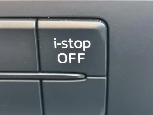 マツダ アクセラ 15S 茨城県 2014(平26)年 5.5万km ジェットブラックマイカ 純正ナビ/【AM・FM・aha・Stitcher・BT・USB・CD・DVD・TV・AUX】/Bカメラ/ETC/アイドリングストップ/オートライト/Fフォグ/LEDライト/MTモード付AT/ステリモ/純正フロアマット/純正アルミホイール/電格ミラー/ウインカーミラー/ドアバイザー/横滑り防止装置