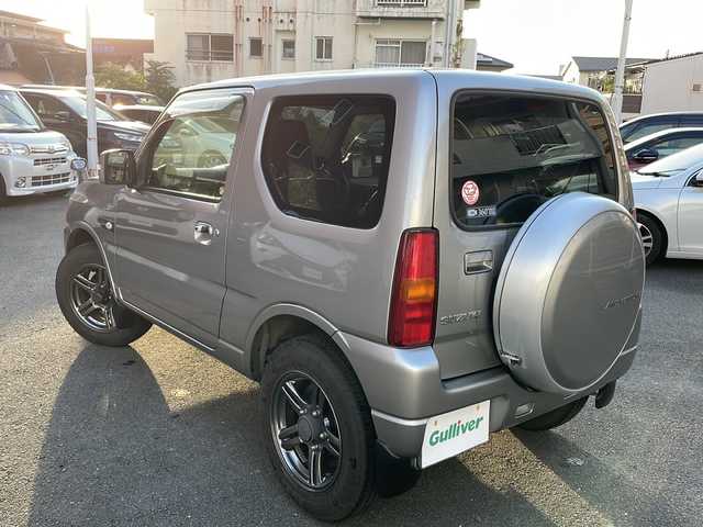 スズキ ジムニー ランドベンチャー 宮崎県 2017(平29)年 2.5万km スチールシルバーM 社外ナビ　Ｂｌｕｅｔｏｏｔｈ　フルセグＴＶ ETC ミラー型ドライブレコーダー 運転席のみシートヒーター レザーシート 背面タイヤ ハロゲンライト 純正アルミホイール 純正フロアマット