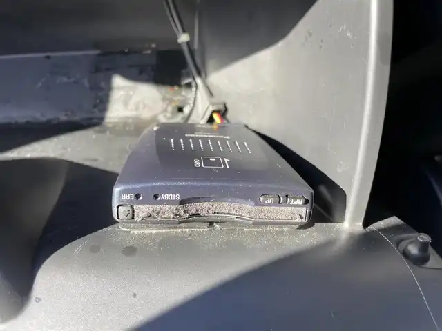 ホンダ フィット 13G Lパッケージ 神奈川県 2015(平27)年 2.4万km ブリリアントスポーティブルーメタリック2トーン 純正ディスプレイオーディオ　WX-151CP/Ｂｌｕｅｔｏｏｔｈ　/ワンセグＴＶ　/ＥＴＣ　/スマートキー　/純正フロアマット　/アイドリングストップ　/シティブレーキアクティブシステム　/HDMI　/カーテンエアバッグ