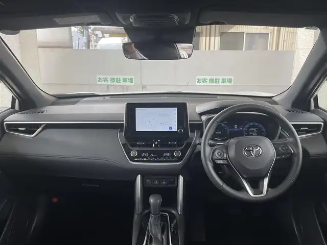 トヨタ カローラ クロス Z 福岡県 2024(令6)年 1.1万km プラチナホワイトパールマイカ ワンオーナー/純正ディスプレイオーディオ/　BT、USB、Mirracast/フルセグTV/レーダークルーズコントロール/前席シートヒーター/パワーバックドア/D席パワーシート/ビルトインETC/コーナーセンサー/純正LEDライト/オートライト/オートハイビーム/フォグランプ/ルーフレール/プッシュスタート/スペアキー×1/説明書/保証書