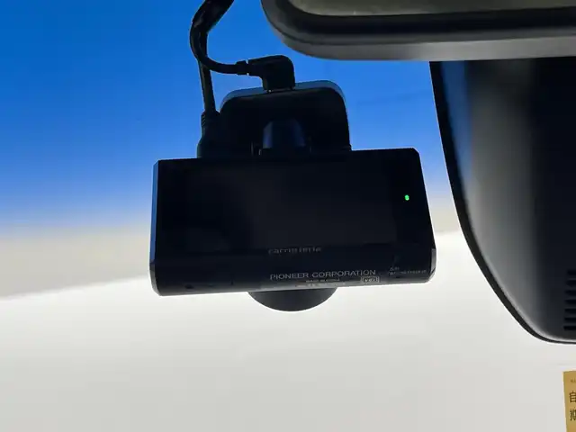 ホンダ Ｎ ＷＧＮ G Lパッケージ 埼玉県 2016(平28)年 6万km プレミアムホワイトパールⅡ 純正ナビ　バックモニター　衝突軽減ブレーキ　ビルトインＥＴＣ　前後ドライブレコーダー　Ｂｌｕｅｔｏｏｔｈ　ＣＤ再生　ＵＳＢ　スマートキー　純正フロアマット　プッシュスタート　地デジＴＶ