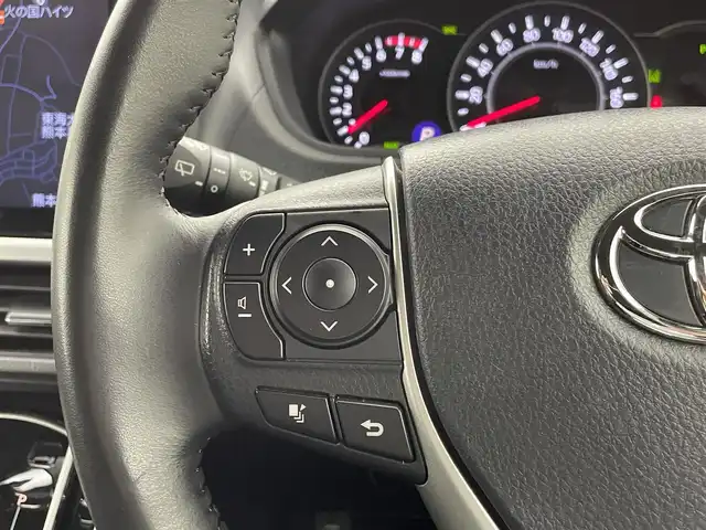 トヨタ ヴォクシー ZS 煌Ⅲ 熊本県 2021(令3)年 5.7万km ブラック アルパイン11インチナビEX11NX（ＡｐｐｌＣａｒＰｌａｙ・ＡｎｄｒｏｉｄＡｕｔｏ・ＢＴ・フルセグ・ＵＳＢ・HDMI）/バックカメラ　/ＥＴＣ　/アルパイン後席モニターRXH12X-L　/両側パワースライドドア　/前後クリアランスソナー　/トヨタセーフティーセンス/・プリクラッシュセーフティ/・レーンディパーチャーアラート/・オートマチックハイビーム/・先行車発進お知らせ機能/・インテリジェントクリアランスソナー/・クルーズコントロール/横滑り防止/アイドリングストップ/ハーフレザーシート/社外フロアマット/純正１６インチAW/オートライト/LEDヘッドライト/フォグライト/スマートキー/プッシュスタート/保証書/取扱説明書