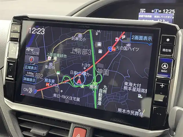 トヨタ ヴォクシー ZS 煌Ⅲ 熊本県 2021(令3)年 5.7万km ブラック アルパイン11インチナビEX11NX（ＡｐｐｌＣａｒＰｌａｙ・ＡｎｄｒｏｉｄＡｕｔｏ・ＢＴ・フルセグ・ＵＳＢ・HDMI）/バックカメラ　/ＥＴＣ　/アルパイン後席モニターRXH12X-L　/両側パワースライドドア　/前後クリアランスソナー　/トヨタセーフティーセンス/・プリクラッシュセーフティ/・レーンディパーチャーアラート/・オートマチックハイビーム/・先行車発進お知らせ機能/・インテリジェントクリアランスソナー/・クルーズコントロール/横滑り防止/アイドリングストップ/ハーフレザーシート/社外フロアマット/純正１６インチAW/オートライト/LEDヘッドライト/フォグライト/スマートキー/プッシュスタート/保証書/取扱説明書