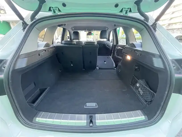 ＢＭＷ Ｘ１ sDrive 18i Xライン 東京都 2016(平28)年 8.8万km アルピンホワイトⅢ ワンオーナー/純正ナビ/(BTオーディオ/CD/DVD)/ドライビングアシスト/・レーンディパーチャーウォーニング/・前車接近警告機能/・衝突軽減ブレーキ/前後パークディスタンスコントロール/パーキングベンチレーション/ハーフレザーシート/純正19インチアルミホイール/純正フロアマット/スペアキー×1/ETC/前方ドライブレコーダー/取扱説明書/保証書