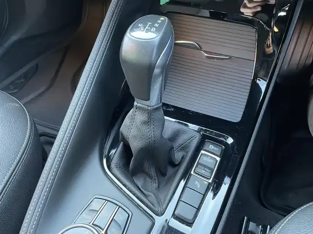 ＢＭＷ Ｘ１ sDrive 18i Xライン 東京都 2016(平28)年 8.8万km アルピンホワイトⅢ ワンオーナー/純正ナビ/(BTオーディオ/CD/DVD)/ドライビングアシスト/・レーンディパーチャーウォーニング/・前車接近警告機能/・衝突軽減ブレーキ/前後パークディスタンスコントロール/パーキングベンチレーション/ハーフレザーシート/純正19インチアルミホイール/純正フロアマット/スペアキー×1/ETC/前方ドライブレコーダー/取扱説明書/保証書