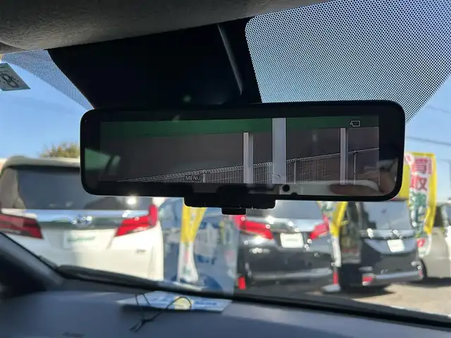 日産 リーフ G 千葉県 2019(令1)年 5万km ブリリアントホワイトパール/スーパーブラック 2トーン ワンオーナー/純正SDナビ/フルセグTV/Bluetooth機能/電子インナーミラー/前方ドラレコ/前席シートヒータ/コーナーセンサー/ステアリングヒータ/プロパイロットパーキング/　充電ケーブル無し