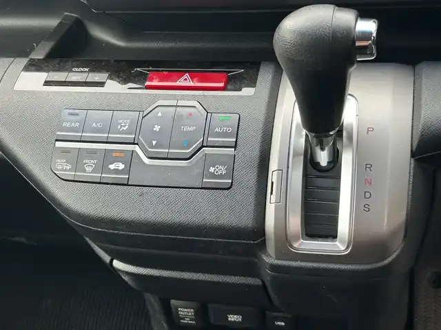 ホンダ ステップワゴン スパーダ Z HDDナビED 宮崎県 2012(平24)年 11.2万km プレミアムブラキッシュパール /ナビ//TV/CD/DVD//ビルトインETC//フリップダウンモニター//バックカメラ//両側パワースライドドア//純正フロアマット//社外アルミホイール//ドアバイザー//パドルシフト//電格ウィンカーミラー/　（電格不良）