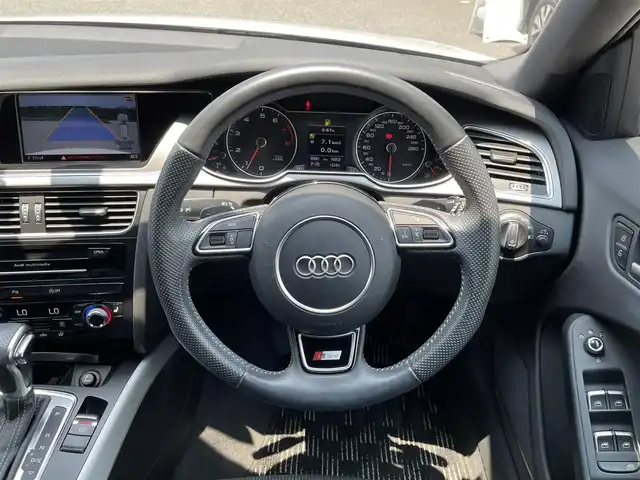 アウディ Ａ４ アバント 2．0 TFSI 愛知県 2013(平25)年 6.5万km グレイシアホワイトメタリック ワンオーナー/メーカーナビ（AM/FM/CD/DVD/ワンセグTV）/パーキングエイド/ETC/パドルシフト/前後ドラレコ/自動防眩ミラー/電動パーキングブレーキ/フォグランプ/純正18インチアルミ/取説/保証書/スペアキー