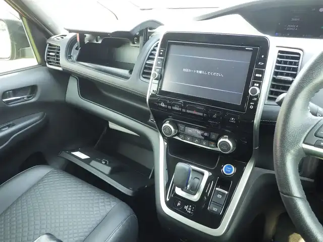 日産 セレナ e－パワー ハイウェイスター V 千葉県 2019(平31)年 4.6万km マルーンレッド 195/65R15/エマージェンシーブレーキ/プロパイロット/インテリジェントクルーズコントロール/インテリジェントルームミラー/インテリジェントパーキングアシスト/ハンズフリー両側パワースライドドア/9インチ純正SDナビ/地デジTV/【DVD/CD再生機能　Bluetooth接続】/アラウンドビューモニター/前席シートヒーター/革巻きステアリング/ステアリングヒーター/ステアリングスイッチ/ETC/LEDヘッドライト/フォグライト/ウインカーミラー/コーナーセンサー/純正15インチアルミホイル/サイド/カーテンエアバッグ/インテリジェントキー