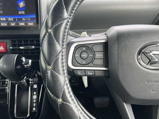 ダイハツ タント カスタム RS 福岡県 2019(令1)年 2.5万km ブラックマイカメタリック/シャイニングホワイトパール 社外フローディングナビ10インチ(CN-F1X10D)/【AM/FM/フルTV/BT/CD/DVD/SD/USB/HDMI】/社外フリップダウン11.6インチ(TVM-FW1100)/全方位ドライブレコーダー(コムテック)/バックカメラ/衝突軽減ブレーキ/前後コーナーセンサー/全席シートヒーター/電動格納ミラー/両側パワースライドドア/ステアリングスイッチ/後席用テーブル/後席サンシェード/Clazzioシートカバー/サイドドアガーニッシュ