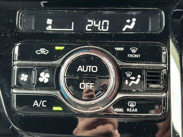 ダイハツ タント カスタム RS 福岡県 2019(令1)年 2.5万km ブラックマイカメタリック/シャイニングホワイトパール 社外フローディングナビ10インチ(CN-F1X10D)/【AM/FM/フルTV/BT/CD/DVD/SD/USB/HDMI】/社外フリップダウン11.6インチ(TVM-FW1100)/全方位ドライブレコーダー(コムテック)/バックカメラ/衝突軽減ブレーキ/前後コーナーセンサー/全席シートヒーター/電動格納ミラー/両側パワースライドドア/ステアリングスイッチ/後席用テーブル/後席サンシェード/Clazzioシートカバー/サイドドアガーニッシュ