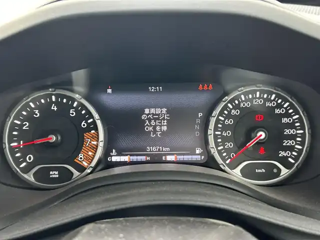 クライスラー・ジープ ジープ レネゲード トレイルホーク 道南・函館 2021(令3)年 3.2万km 黒 /純正ナビ//フルセグＴＶ//純正ＡＷ付き夏冬タイヤ//バックカメラ//ドライブレコーダー//クルーズコントロール//車線逸脱警報//ブラインドスポットモニター//コーナーセンサー//ルーフレール//ＥＴＣ//ワンオーナー