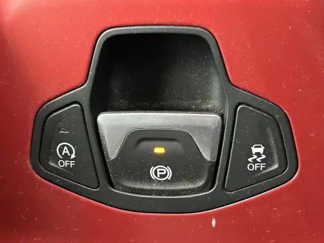 クライスラー・ジープ ジープ レネゲード トレイルホーク 道南・函館 2021(令3)年 3.2万km 黒 /純正ナビ//フルセグＴＶ//純正ＡＷ付き夏冬タイヤ//バックカメラ//ドライブレコーダー//クルーズコントロール//車線逸脱警報//ブラインドスポットモニター//コーナーセンサー//ルーフレール//ＥＴＣ//ワンオーナー