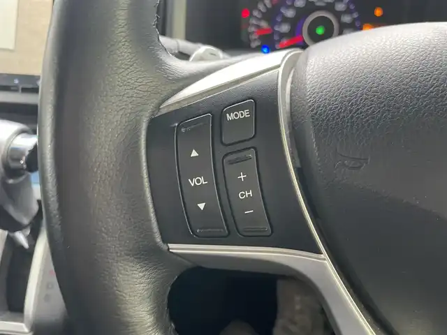 ホンダ ステップワゴン スパーダ Z 新潟県 2013(平25)年 7.8万km ポリッシュドメタルメタリック ワンオーナー/4WD/メモリナビ/ワンセグテレビ/純正ホイール装着/バックカメラ/アイドリングストップ/ドアバイザー/両側パワースライドドア/ETC/前後ドライブレコーダー/パドルシフト/ステアリングスイッチ/純正フロアマット/ECON/ドアバイザー/スペアキー1個