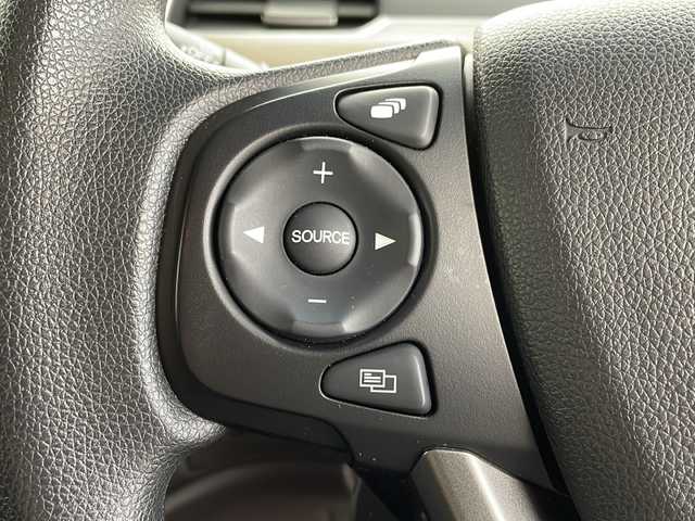 ホンダ フリード G ホンダセンシング 千葉県 2020(令2)年 1.7万km プラチナホワイトパール Honda SENSING/・衝突軽減ブレーキ/・歩行者事故低減ステアリング/・アダプティブクルーズコントロール/・レーンキプアシスト/・誤発進抑制機能/・先行車発進お知らせ機能/・標識認識機能/社外メモリーナビ/・Bluetooth接続/・CD DVD再生機能/両側パワースライドドア/LEDヘッドライト/レーダークルーズコントロール/ETC