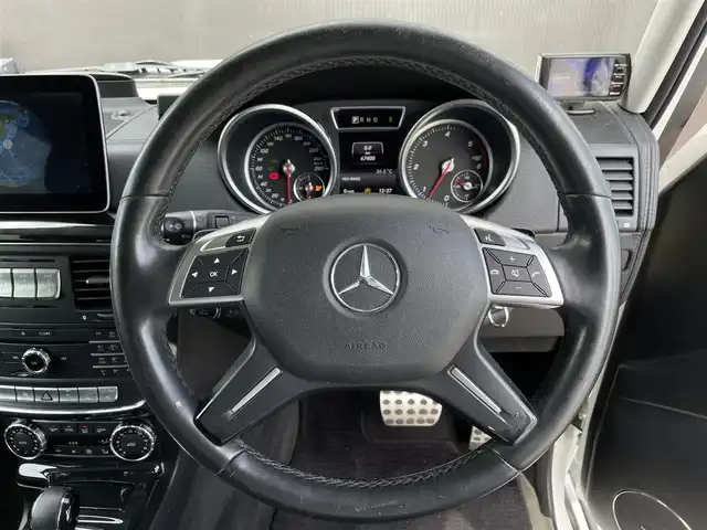 メルセデス・ベンツ ゲレンデヴァーゲン Ｇ３５０ｄ 長野県 2017(平29)年 6.8万km ポーラホワイト 後期型　/ラグジュアリーＰＫＧ　/黒革シート　/サンルーフ　/ｈａｒｍａｎ／ｋａｒｄｏｎ　/ＰＷシート　/シートヒーター　/レーダーセーフティＰＫＧ　/パークトロニック　/ＨＩＤ　/ＥＴＣ　/ナビ　/ＴＶ　/Ｂカメラ　/Ｂ／Ｔ