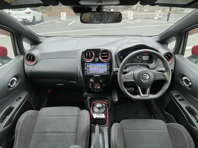 日産 ノート e－パワー ニスモ 宮城県 2018(平30)年 6.6万km ブリリアントシルバー 走行距離：６５１４０ｋｍ/純正ナビ/バックカメラ/純正アルミホイール/純正フロアマット/エアロ/ETC/前後コーナーセンサー/前方ドライブレコーダー/純正ドアバイザー/パーキングアシスト/プッシュスタート/LEDライト/フォグランプ/AM・FM・Bluetooth・TV・CD・SD・ipod