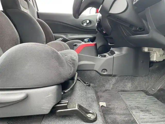 日産 ノート e－パワー ニスモ 宮城県 2018(平30)年 6.6万km ブリリアントシルバー 走行距離：６５１４０ｋｍ/純正ナビ/バックカメラ/純正アルミホイール/純正フロアマット/エアロ/ETC/前後コーナーセンサー/前方ドライブレコーダー/純正ドアバイザー/パーキングアシスト/プッシュスタート/LEDライト/フォグランプ/AM・FM・Bluetooth・TV・CD・SD・ipod