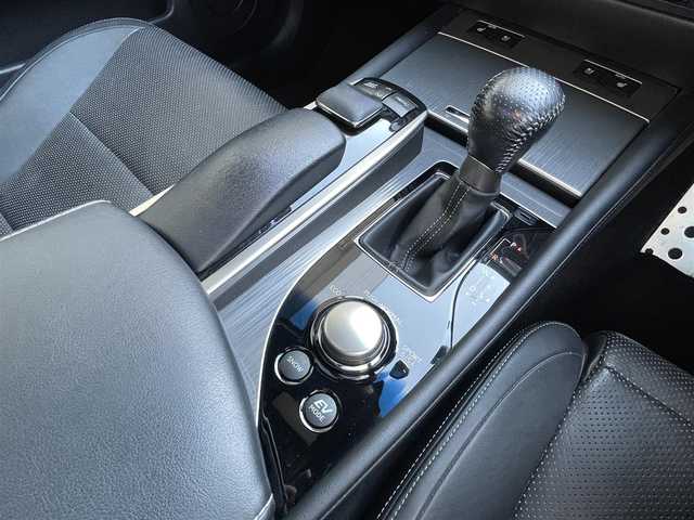 レクサス ＧＳ 450h Fスポーツ 岡山県 2013(平25)年 6.8万km スターライトブラックガラスフレーク サンルーフ/ブラックレザーシート/純正HDDナビ/フルセグTV/DVD/CD/MSV/Bluetooth/USB/AUX/バックカメラ/ETC2.0/レーダークルーズ/レーンキープアシスト/ブラインドスポットモニター/前後ドライブレコーダー/前席/・パワーシート/・シートヒーター/・エアシート/後席ロールシェード/前後コーナーセンサー/記録簿H26－R6まで毎年あり/保証書/取扱説明書