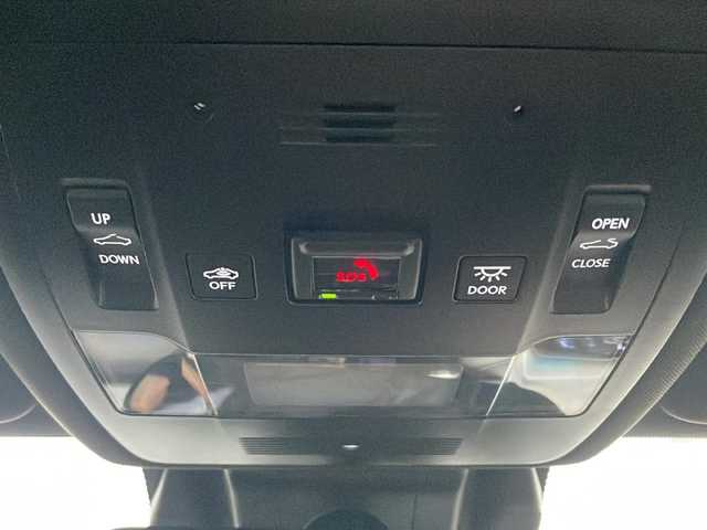 レクサス ＩＳ 300 Fスポーツ モードブラックⅢ 愛知県 2023(令5)年 1.8万km グレー ワンオーナー/メーカー純正ナビ/【フルセグ・DVD再生可・CD・Bluetooth】/バックカメラ/全周囲カメラ/ビルトインETC2.0/Lexus Safety System＋/【プリクラッシュセーフティ・レーントレーシングアシスト・ロードサインアシスト・全車速追従機能付きレーダークルーズコントロール・先行車発進告知機能・ドライバー異常時対応システム・ブラインドスポットモニター・パーキングサポートアラート/クリアランスソナー】/横滑り防止機能/パドルシフト/前席パワーシート・シートヒーター・エアーシート/運転席メモリーシート/プッシュスタート/スマートキー/スペアキー・カード型キーあり/アイドリングストップ/ステアリングスイッチ/オートライト/純正フロアマット/新車保証書/取扱説明書