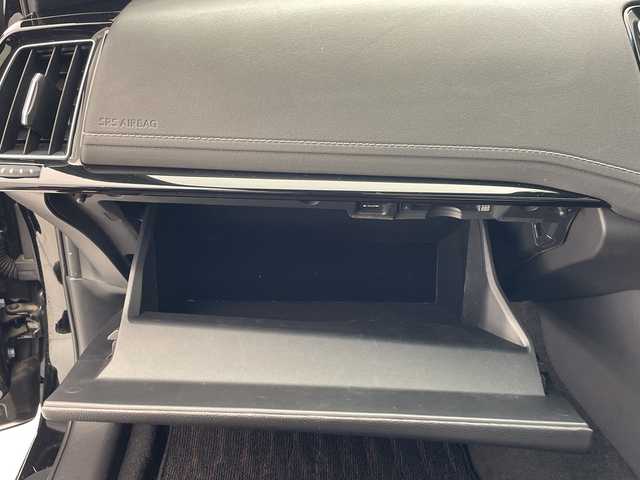 トヨタ クラウン ハイブリッド S Cパッケージ 沖縄県 2018(平30)年 7.2万km ブラック 純正ナビ/（フルセグTV　Ｂｌｕｅｔｏｏｔｈ　CD　DVD）/バックカメラ/ＥＴＣ/ＬＥＤヘッドライト/ブラインドスポットモニター/ヘッドアップディスプレイ/レーダークルーズコントロール/トヨタセーフティセンス/サンルーフ/プッシュスタート/スマートキー/オートライト/純正アルミホイール/パワーシート/シートヒーター