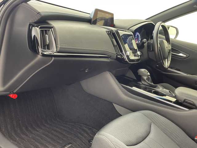 トヨタ クラウン ハイブリッド S Cパッケージ 沖縄県 2018(平30)年 7.2万km ブラック 純正ナビ/（フルセグTV　Ｂｌｕｅｔｏｏｔｈ　CD　DVD）/バックカメラ/ＥＴＣ/ＬＥＤヘッドライト/ブラインドスポットモニター/ヘッドアップディスプレイ/レーダークルーズコントロール/トヨタセーフティセンス/サンルーフ/プッシュスタート/スマートキー/オートライト/純正アルミホイール/パワーシート/シートヒーター