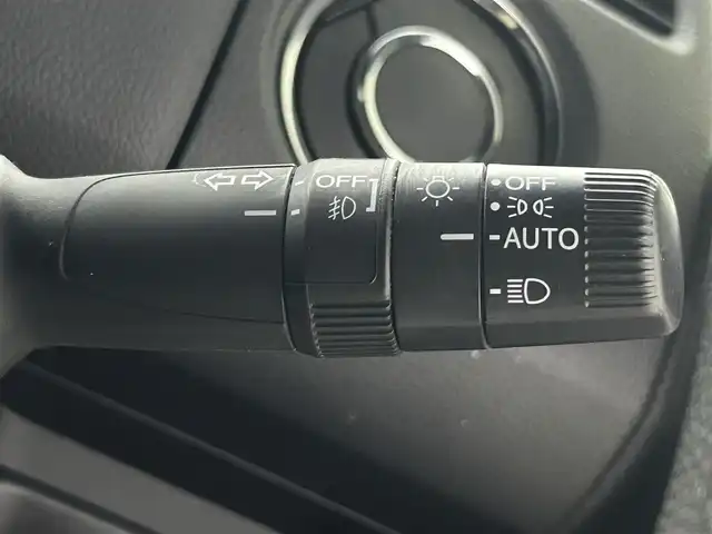 ホンダ Ｎ ＢＯＸ カスタム L 埼玉県 2022(令4)年 3.8万km プラチナホワイトパール 純正ナビ　地デジ　ＤＶＤ　ＢＴ　バックカメラ　アダプティブクルーズコントロール　前席シートヒーター　ビルトインＥＴＣ　ドライブレコーダー　純正フロアマット　両側スライドドア　ＬＥＤヘッドライト