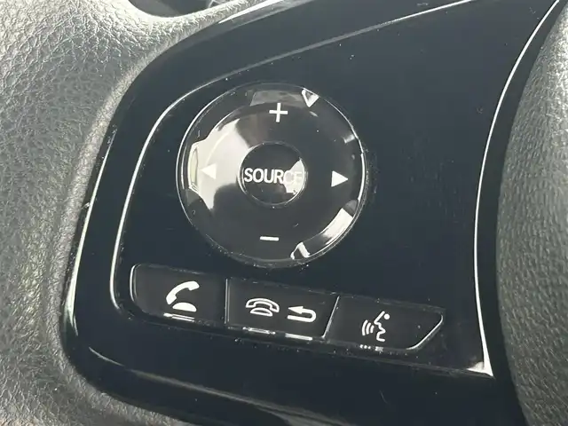 ホンダ Ｎ ＢＯＸ カスタム L 埼玉県 2022(令4)年 3.8万km プラチナホワイトパール 純正ナビ　地デジ　ＤＶＤ　ＢＴ　バックカメラ　アダプティブクルーズコントロール　前席シートヒーター　ビルトインＥＴＣ　ドライブレコーダー　純正フロアマット　両側スライドドア　ＬＥＤヘッドライト