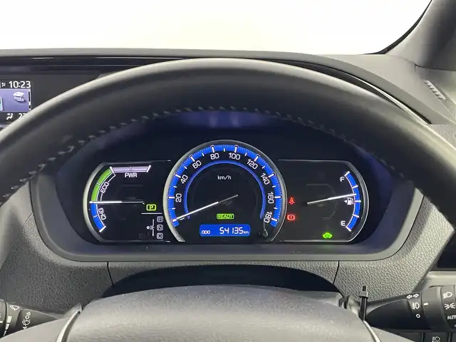 トヨタ ノア ハイブリッド Si ダブルバイビー 埼玉県 2016(平28)年 5.5万km ホワイトパールクリスタルシャイン ＡＬＰＩＮＥ１１インチナビ　フリプダウンモニター　バックカメラ　ＥＴＣ　両側パワースライドドア　ドライブレコーダー　純正アルミ　純正マット　ＬＥＤライト　ＣＤ　ＤＶＤ　Ｂｌｕｅｔｏｏｔｈ　地デジＴＶ